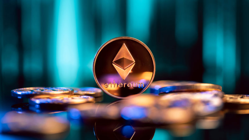 ¿Deberías comprar Ethereum mientras su precio se mantiene por debajo de los 3.000 dólares?